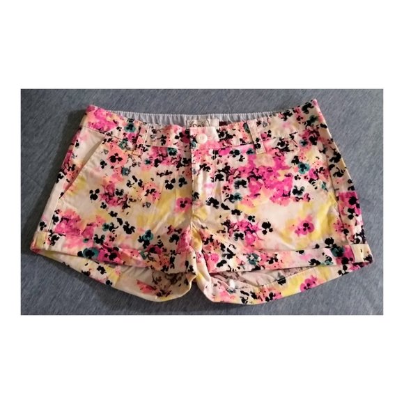 SO Bright Floral Shorts - Picture 1 of 4